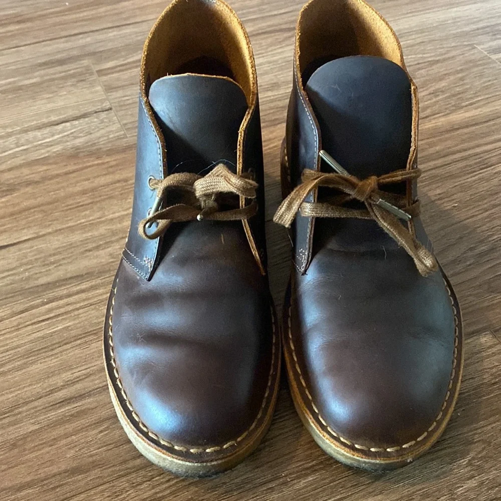 Clarks Shepton Chukka Boot men’s brown leather size 8 cabincore rustic prairie